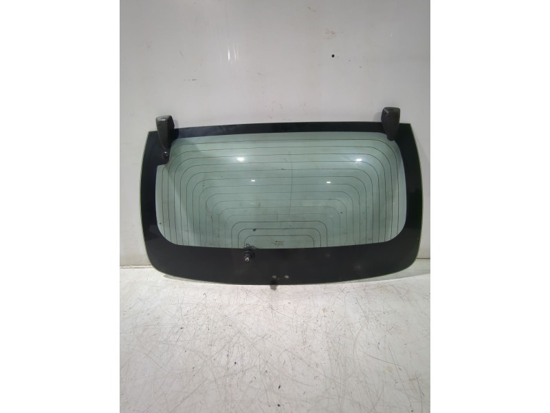Recambio de porton trasero para peugeot 107 (pm_, pn_) 1.4 hdi referencia OEM IAM 8744w1  