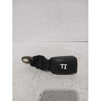 ENGANCHE CINTURON TRASERO IZQUIERDO E034501 