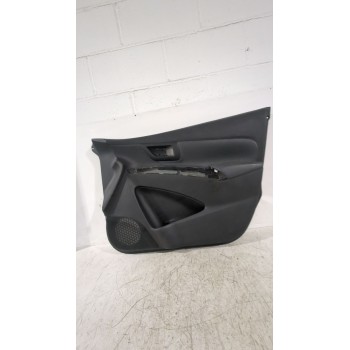 GUARNECIDO PUERTA DELANTERA DERECHA 8370161M11AN5 