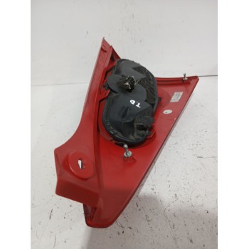 Recambio de piloto trasero derecho para peugeot 107 (pm_, pn_) 1.4 hdi referencia OEM IAM 615510H040  