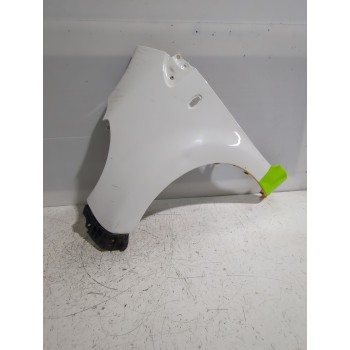 Recambio de aleta delantera izquierda para peugeot 107 (pm_, pn_) 1.4 hdi referencia OEM IAM 7840Q7  