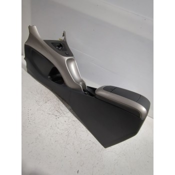 Recambio de consola central para toyota auris (_e15_) 1.6 (zre151_) referencia OEM IAM 5891002050B0  