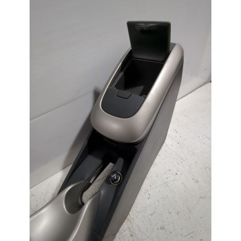 Recambio de consola central para toyota auris (_e15_) 1.6 (zre151_) referencia OEM IAM 5891002050B0  