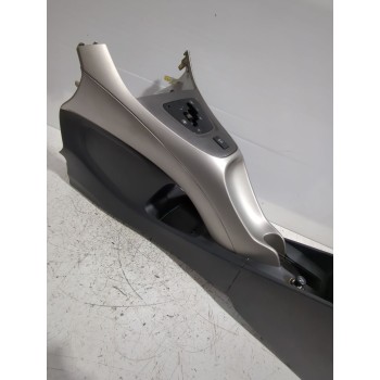 Recambio de consola central para toyota auris (_e15_) 1.6 (zre151_) referencia OEM IAM 5891002050B0  