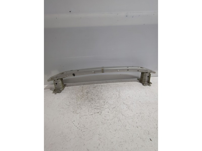 Recambio de refuerzo paragolpes delantero para toyota auris (_e15_) 1.6 (zre151_) referencia OEM IAM 5202102120  