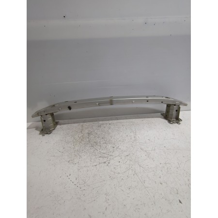 Recambio de refuerzo paragolpes delantero para toyota auris (_e15_) 1.6 (zre151_) referencia OEM IAM 5202102120  