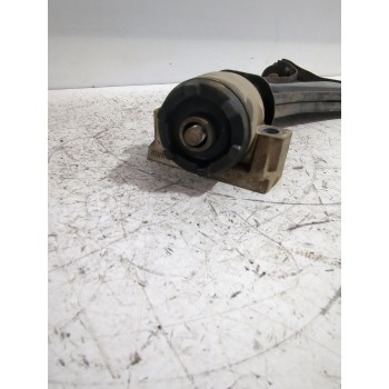 BRAZO SUSPENSION INFERIOR DELANTERO DERECHO RBJ500680 