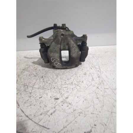 Recambio de pinza de freno delantera derecha para toyota auris (_e15_) 1.6 (zre151_) referencia OEM IAM Y01986  