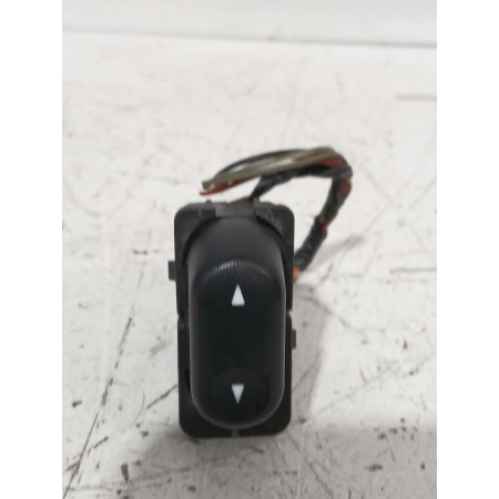 Recambio de maneta interior trasera izquierda para land rover freelander i (l314) 2.0 td4 4x4 referencia OEM IAM ELH500070PUY  