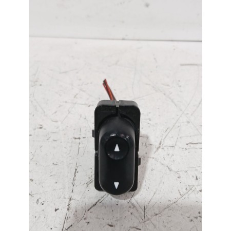 Recambio de mando elevalunas delantero derecho para land rover freelander i (l314) 2.0 td4 4x4 referencia OEM IAM YUF500060PUY  