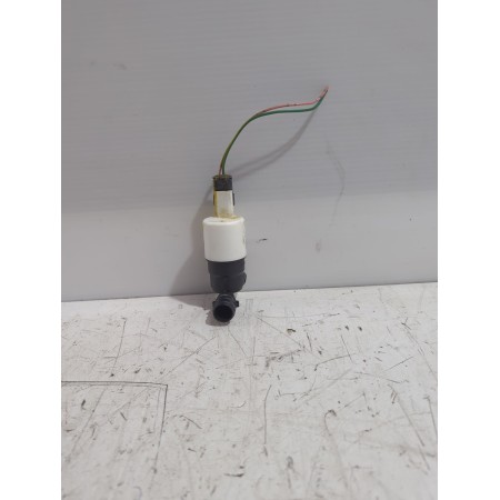 Recambio de bomba limpia para peugeot 107 (pm_, pn_) 1.4 hdi referencia OEM IAM 643476  