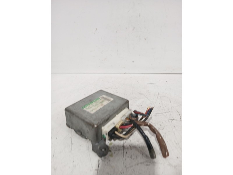 Recambio de centralita airbag para peugeot 107 (pm_, pn_) 1.4 hdi referencia OEM IAM 896500H030  