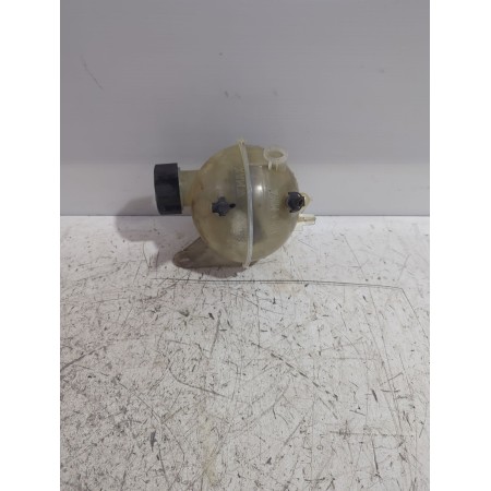 Recambio de deposito expansion para peugeot 107 (pm_, pn_) 1.4 hdi referencia OEM IAM 1323G1  