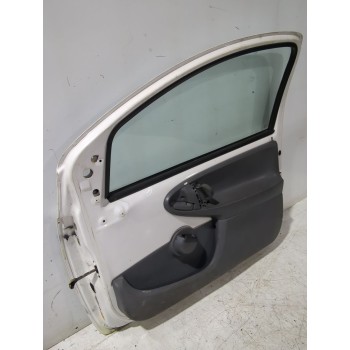 Recambio de puerta delantera derecha para peugeot 107 (pm_, pn_) 1.4 hdi referencia OEM IAM 1612543180  