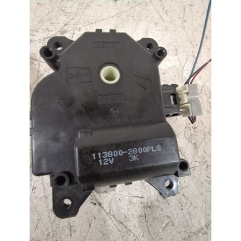 Recambio de motor apertura trampillas para toyota auris (_e15_) 1.6 (zre151_) referencia OEM IAM 1138002800PLS  