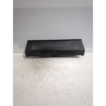 Recambio de moldura maletero para opel astra h sedán (a04) 1.7 cdti (l69) referencia OEM IAM 93317426  