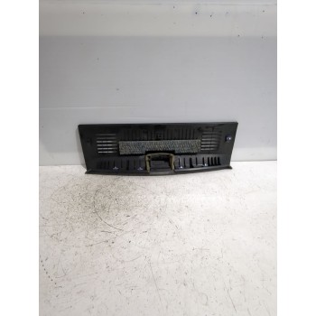 Recambio de moldura maletero para opel astra h sedán (a04) 1.7 cdti (l69) referencia OEM IAM 93317426  