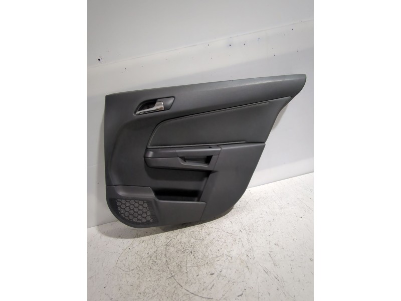 Recambio de guarnecido puerta trasera derecha para opel astra h sedán (a04) 1.7 cdti (l69) referencia OEM IAM 13177102  