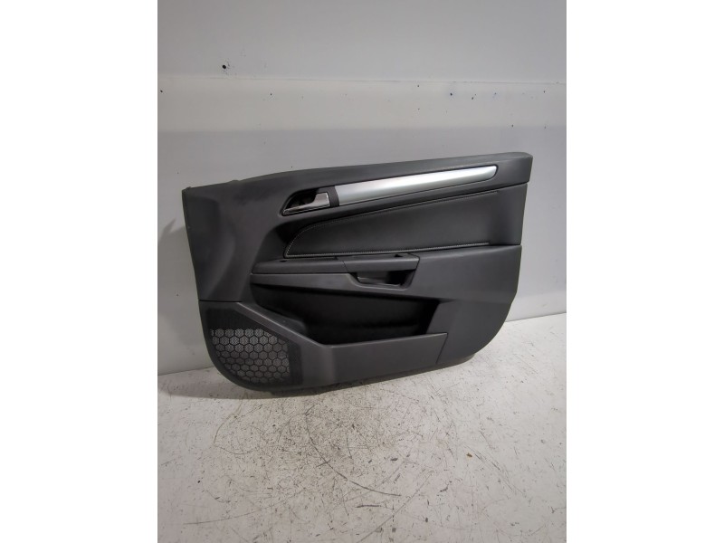 Recambio de guarnecido puerta delantera derecha para opel astra h sedán (a04) 1.7 cdti (l69) referencia OEM IAM 13254937  