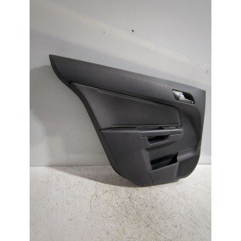 Recambio de guarnecido puerta trasera izquierda para opel astra h sedán (a04) 1.7 cdti (l69) referencia OEM IAM 13177101  
