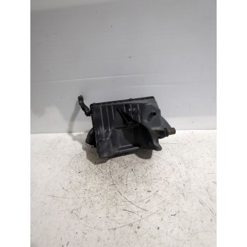 Recambio de caja filtro aire para opel astra h sedán (a04) 1.7 cdti (l69) referencia OEM IAM 13271058  