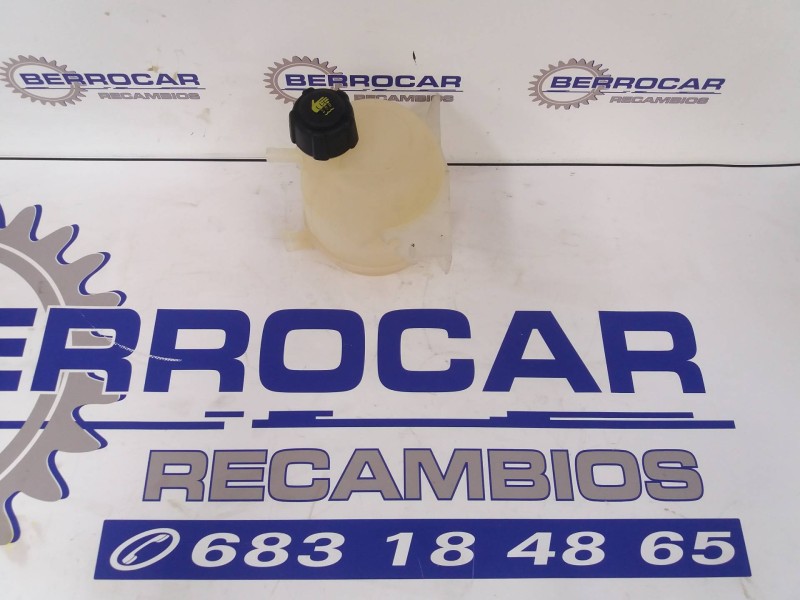 Recambio de deposito expansion para dacia duster (hs_) 1.5 dci 4x4 (hsmc, hsmd) referencia OEM IAM 8200766826  