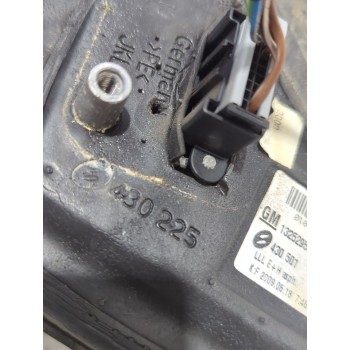 Recambio de retrovisor izquierdo para opel astra h sedán (a04) 1.7 cdti (l69) referencia OEM IAM 430225  