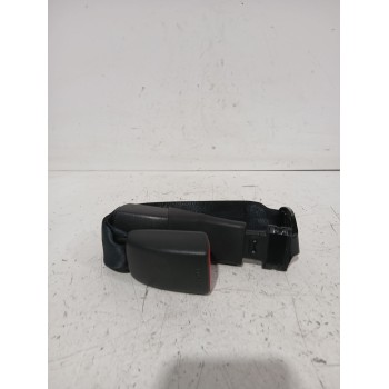 ENGANCHE CINTURON TRASERO IZQUIERDO E034601 