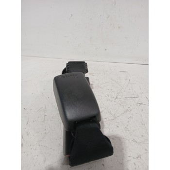 Recambio de enganche cinturon trasero izquierdo para toyota auris (_e15_) 1.6 (zre151_) referencia OEM IAM E034601  