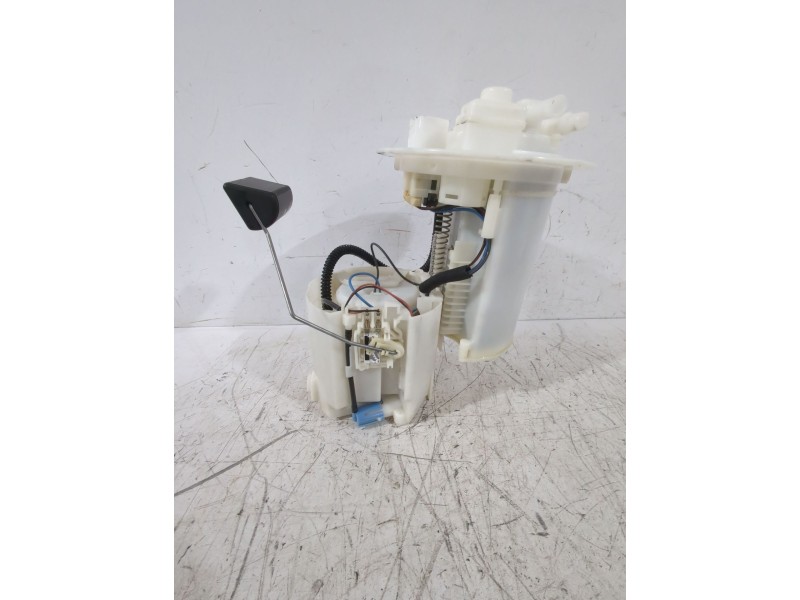 Recambio de aforador para toyota auris (_e15_) 1.6 (zre151_) referencia OEM IAM 7702002201  