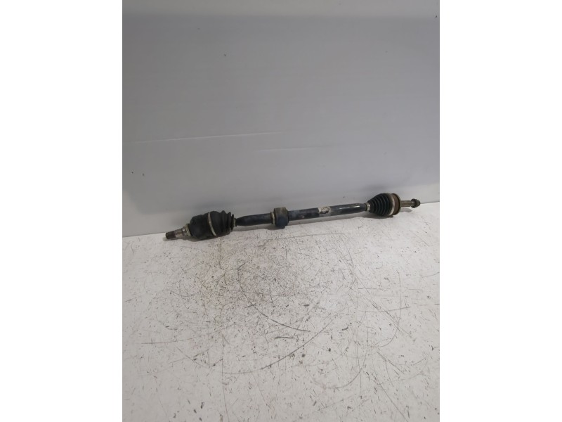 Recambio de transmision delantera derecha para toyota auris (_e15_) 1.6 (zre151_) referencia OEM IAM 4341002571  