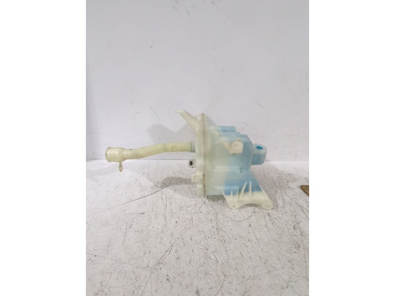 Recambio de deposito limpia para toyota auris (_e15_) 1.6 (zre151_) referencia OEM IAM 8531502230  