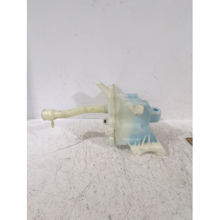 Recambio de deposito limpia para toyota auris (_e15_) 1.6 (zre151_) referencia OEM IAM 8531502230  