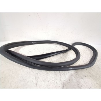 Recambio de gomas contorno puerta para toyota auris (_e15_) 1.6 (zre151_) referencia OEM IAM 6233202250  