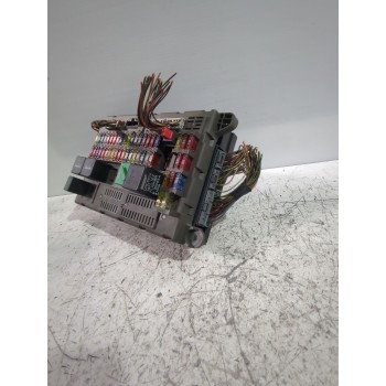 Recambio de caja reles / fusibles para land rover freelander i (l314) 2.0 td4 4x4 referencia OEM IAM YWC500210  