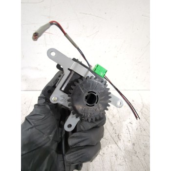 Recambio de motor apertura trampillas para toyota auris (_e15_) 1.6 (zre151_) referencia OEM IAM 0638000920  