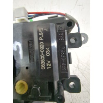 Recambio de motor apertura trampillas para toyota auris (_e15_) 1.6 (zre151_) referencia OEM IAM 0638000920  