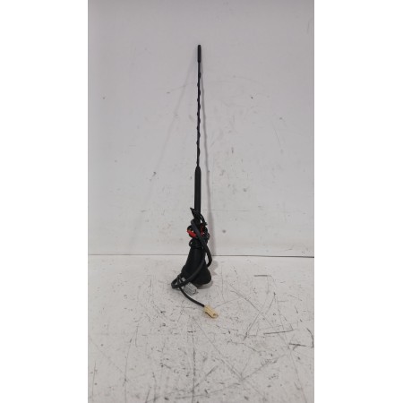 Recambio de antena para toyota auris (_e15_) 1.6 (zre151_) referencia OEM IAM 8630902040  