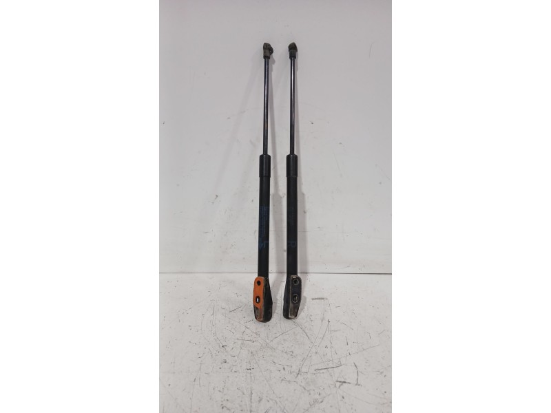 Recambio de amortiguadores maletero / porton para toyota auris (_e15_) 1.6 (zre151_) referencia OEM IAM 6895002091  