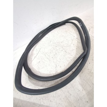 Recambio de gomas contorno puerta para toyota auris (_e15_) 1.6 (zre151_) referencia OEM IAM 6786102250  