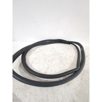 Recambio de gomas contorno puerta para toyota auris (_e15_) 1.6 (zre151_) referencia OEM IAM 6786102250  