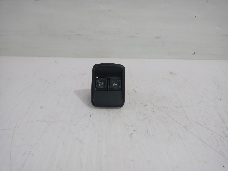 Recambio de mando elevalunas delantero izquierdo para renault trafic furgón l1h1 2,7t referencia OEM IAM 254118722R  