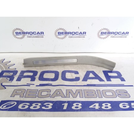 Recambio de moldura interior para mercedes-benz clase a (w169) 1.7 cat referencia OEM IAM A1696801074  