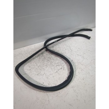 Recambio de gomas contorno puerta para land rover freelander i (l314) 2.0 td4 4x4 referencia OEM IAM BJ3220708A  