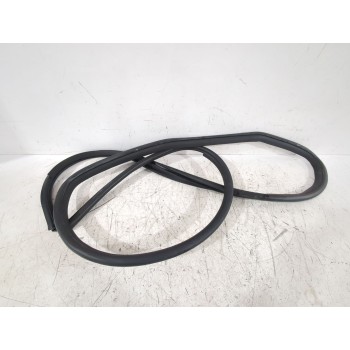 Recambio de gomas contorno puerta para toyota auris (_e15_) 1.6 (zre151_) referencia OEM IAM 6231202230  