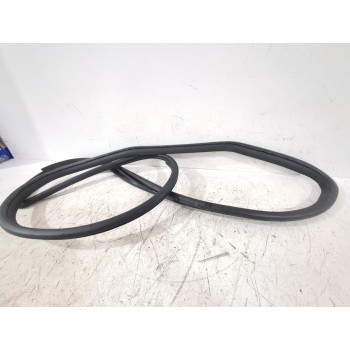Recambio de gomas contorno puerta para toyota auris (_e15_) 1.6 (zre151_) referencia OEM IAM 6231202230  