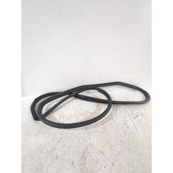 Recambio de gomas contorno puerta para toyota auris (_e15_) 1.6 (zre151_) referencia OEM IAM 6231202230  