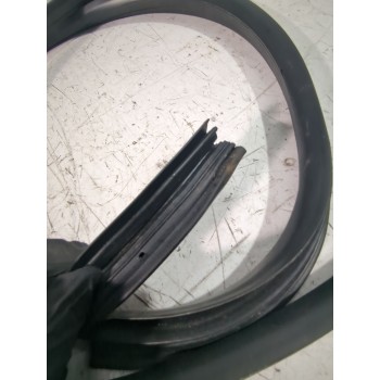 Recambio de gomas contorno puerta para land rover freelander i (l314) 2.0 td4 4x4 referencia OEM IAM LR058561  