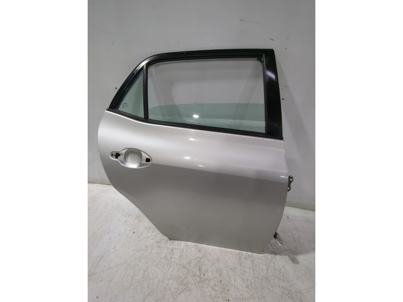 Recambio de puerta trasera derecha para toyota auris (_e15_) 1.6 (zre151_) referencia OEM IAM 6700302250  