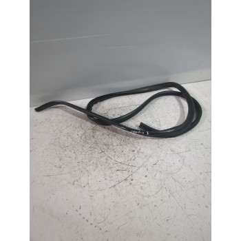 Recambio de gomas contorno puerta para land rover freelander i (l314) 2.0 td4 4x4 referencia OEM IAM LR113846  